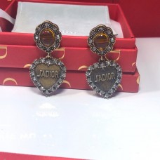 Dámský přívěsek Dior LAmour Avenir se žlutým krystalem a diamanty ve stáří zlata