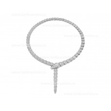 Náhrdelník Bvlgari Serpenti z 18karátového bílého zlata s diamanty po celé ploše