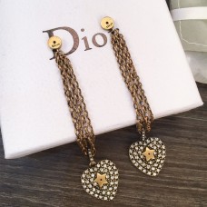 Retro Dior La Petite Tribale Heart Motif Paved Diamonds Link Tassel Dámské mosazné visací náušnice Ceník