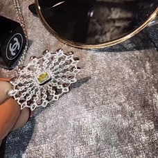 Tiffany Enchant přívěsek Sunburst se žlutými diamanty a bílými krystaly, náhrdelník jako dárek pro šperky