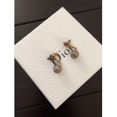 Ceník dámských náušnic Dior Brass Asymmetric Bee-Star CD Spheral Pendant Diamonds