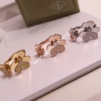 Zlatý prsten Van Cleef Arpels Frivole Between the Finger s diamanty