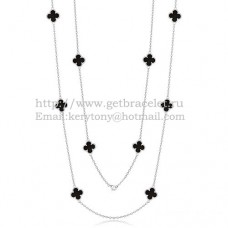 Náhrdelník Van Cleef Arpels Alhambra z bílého zlata s 10 motivy a černým achátem, perleťový...